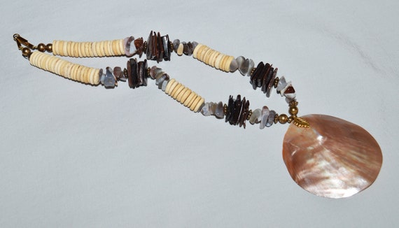 Vintage Necklace - Agate Beaded Necklace, Shell P… - image 4