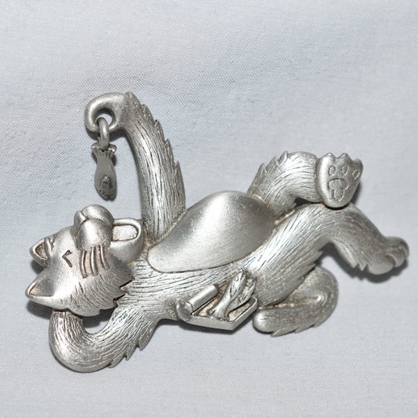 Vintage Brooch - JJ Brooch, Cat Eating Sardines, Pewter Finish, 1980s