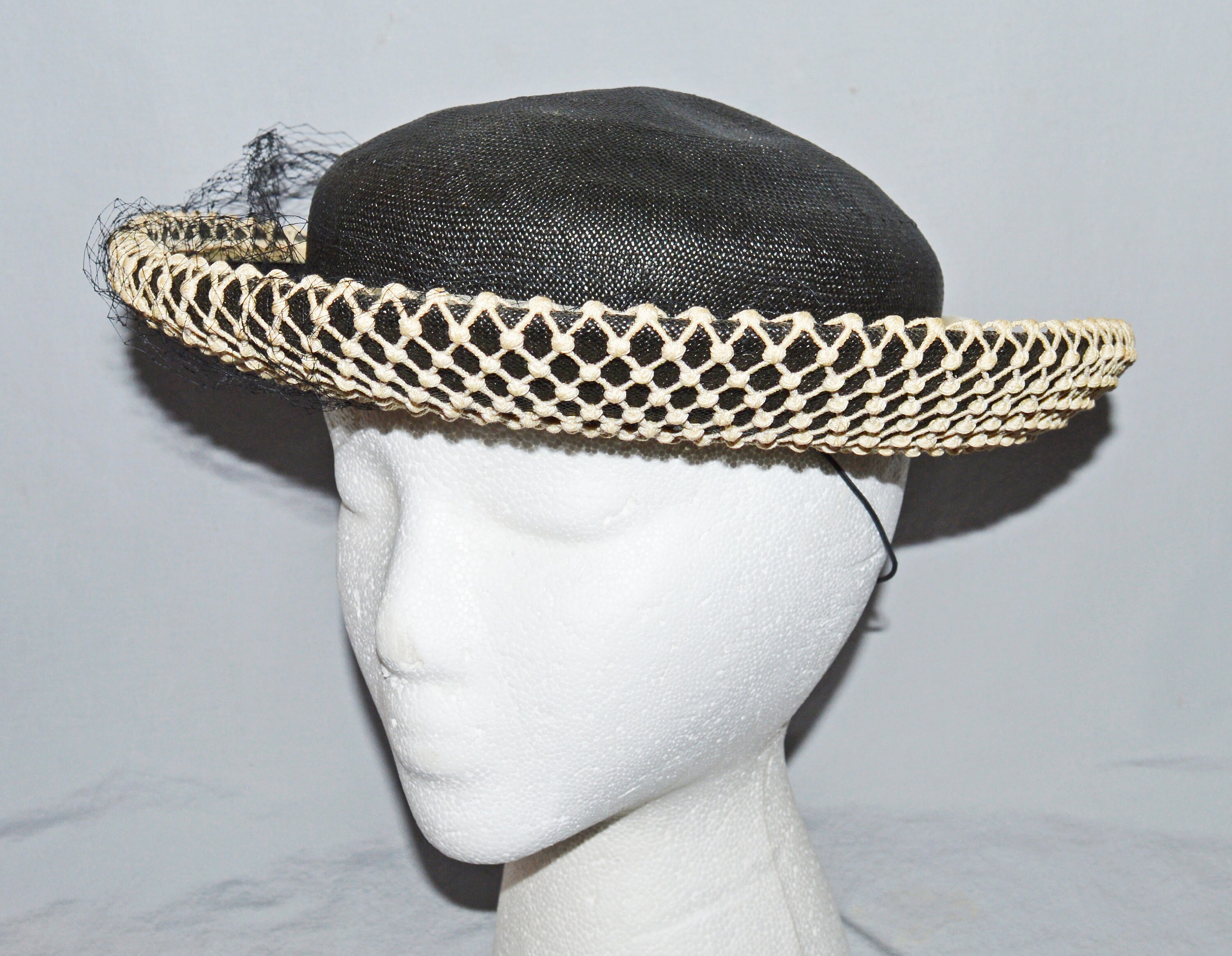 Vintage Hat - 1950s or 1960s, Cathay of California, Black 