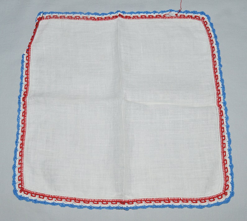 1950s and 1960s Lot of 5 White and Blue Linen and Cotton Crochet Edges Vintage Handkerchiefs