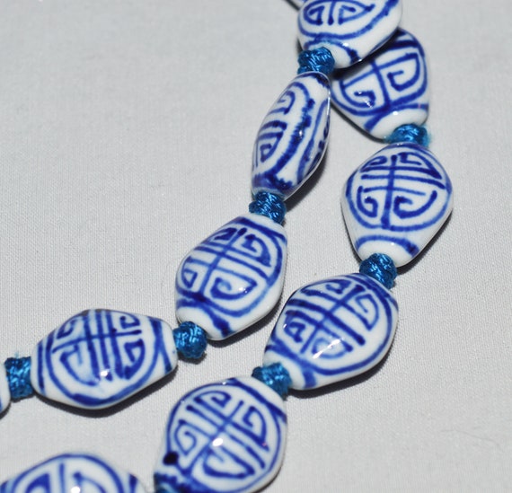 Vintage Necklace - Chinese Porcelain Beads, Blue … - image 5