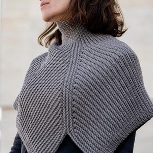 City Neck Warmer Crochet Pattern: Ribbed Cowl Poncho (Video Tutorial)