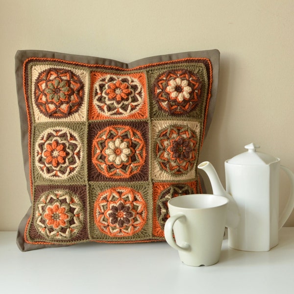 PATTERN - Crocheted pillow with lotus flower - granny square motif - overlay crochet cushion - instant download