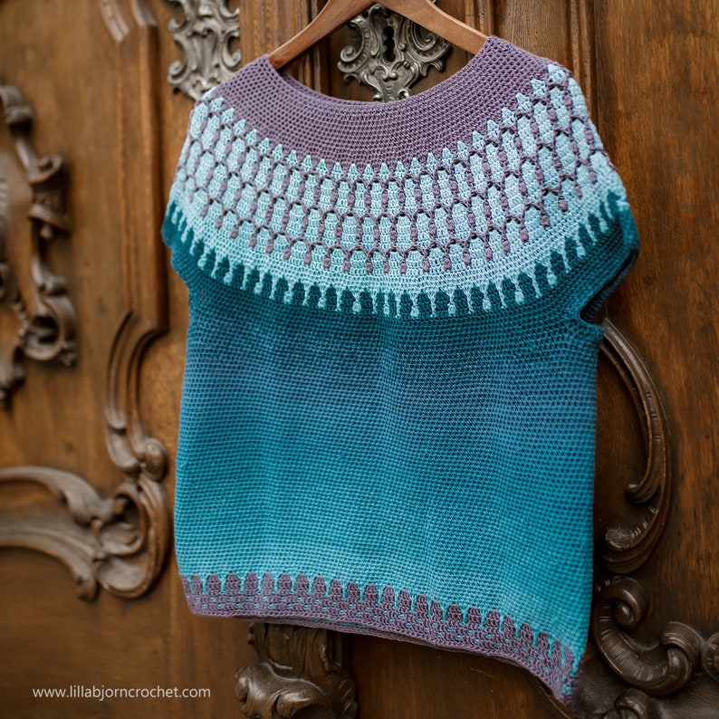 Pattern HULDRA crochet sweater round yoke, top down, seamless image 5