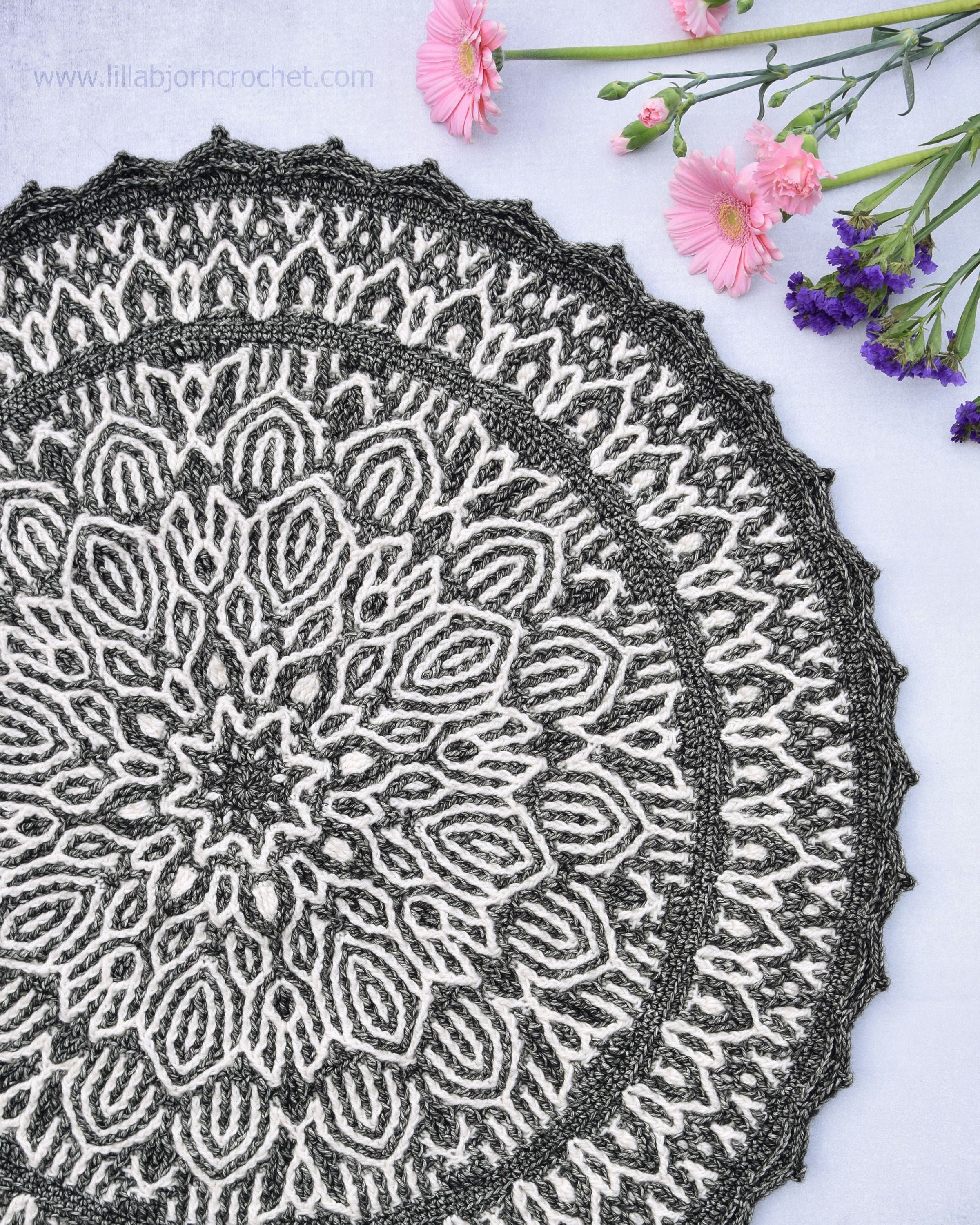 PATTERN - Graphite Mandala - brioche crochet - overlay crochet mandal…