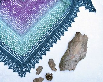 PATTERN - Grinda Shawl - lace triangle shawl with hearts - crochet pattern - instant download