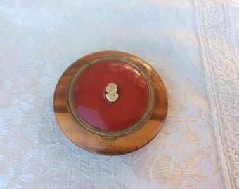 Vintage Celluloid Wood Cameo Empty Compact 1950's ~ FAB!