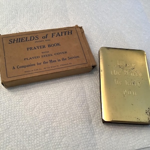 WWII Soldier’s SHIELDS of FAITH Bible Catholic Pocket Manual Bible Prayer Book w/ Original Box ~  Military World War 2