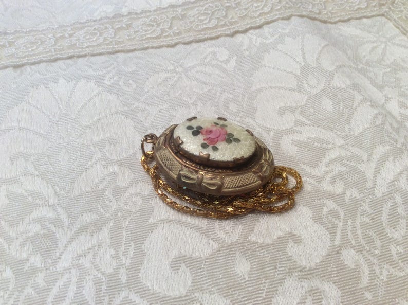 Vintage Deco Yellow GUILLOCHE Enamel Picture LOCKET Necklace ~ Art Nouveau