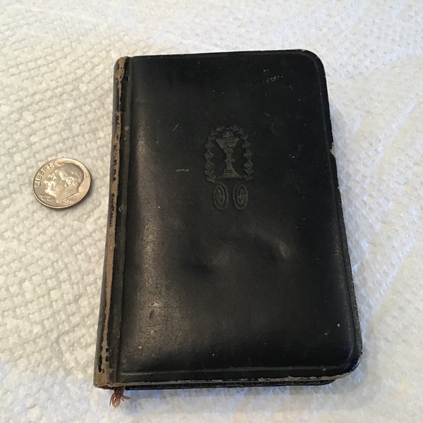 Antique 1925 PEARLS of PRAYER Book Pocket BIBLE ~ Children’s Mini Prayer Book