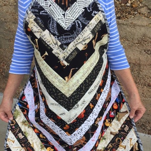 Music Apron, Music Themed Designer Apron, Chef Style Apron, Handmade Apron, Free Shipping