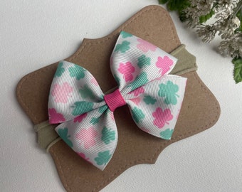 St. Patrick’s Day Baby Headband , Pink Green and White Clover Bow, Baby's First St. Patrick’s day Bow