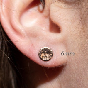 Rose Gold Hammered Round Disc Cartilage Hypoallergenic Piercing Earrings, 6mm