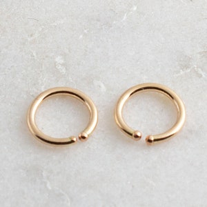 Gold Hoop Earrings, 6mm Gold Hugging Hoop Earrings, Gold Handmade, Everyday Earrings, Minimalist Earrings, Hoop Earrings, 6 x 0.8mm