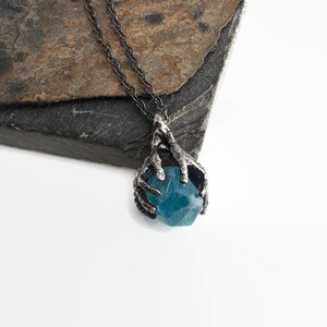 Fluorite Charm Necklace, Fluorite Stone Blue Stone Necklace, Modern Necklace, Stone Necklace, Two Hands Hold The Rough stone, Gift