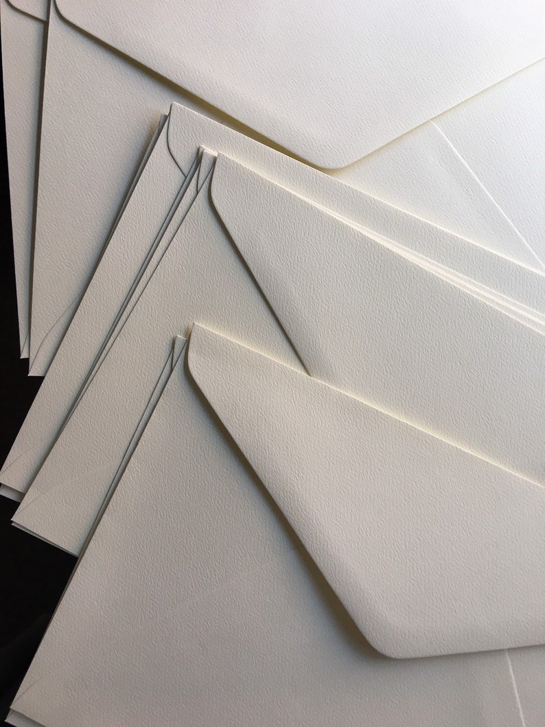 Square 11B Metallic Lavender Envelopes 120 gsm C6