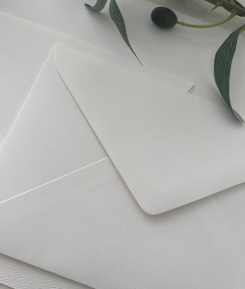 20 sobres texturizados C5, 120 g/m², blancos o crema, sobres para invitaciones de boda imagen 2