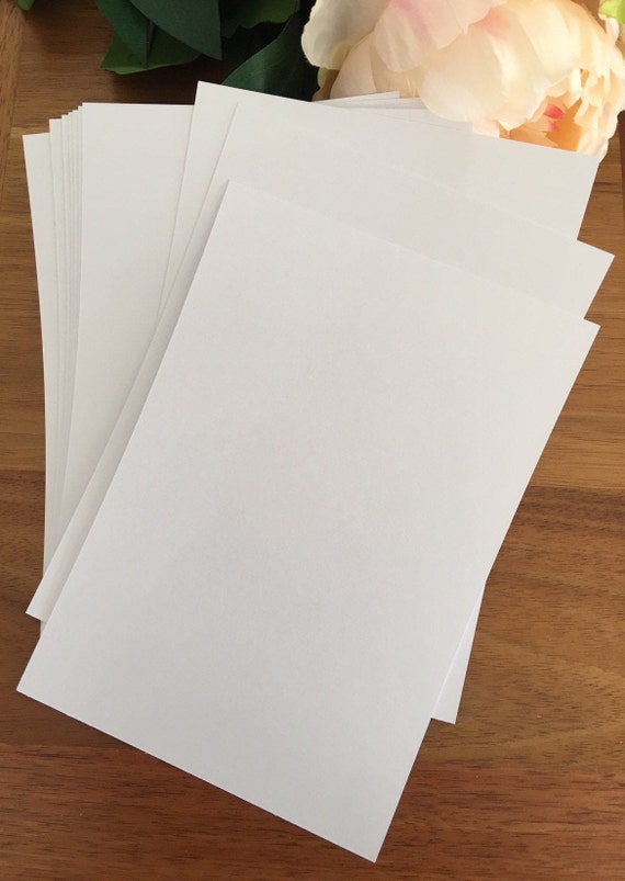 Menu Card: Print at home 350gsm Smooth White Cardstock (110x210mm)
