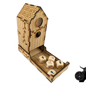 Spannweite Würfelturm aus Holz