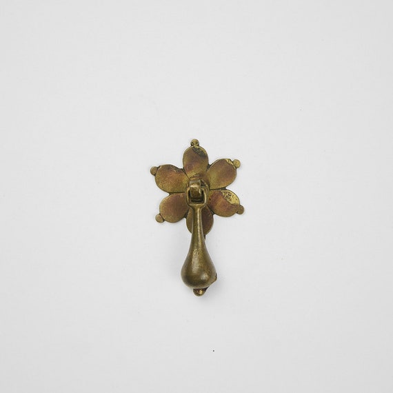 Flower Petal Teardrop Drawer Pull Furniture Hardware Pendant Etsy