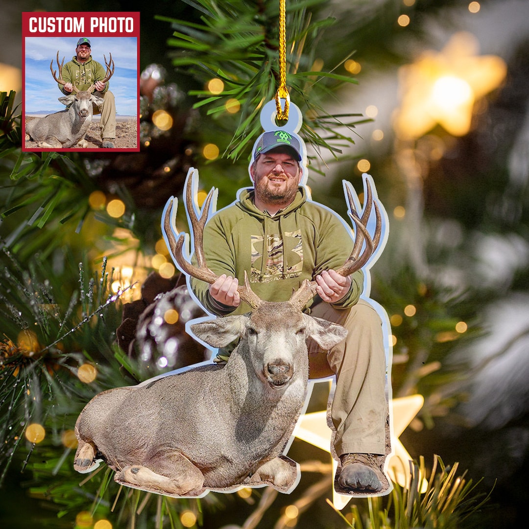 Custom Photo Ornament Gifts for Hunting Lovers, Happy Hunting Moment