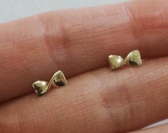 10K Solid Gold Pasta Stud Earrings Ribbon Farfalloni Real Gold - TGE046