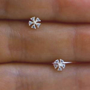 925 Sterling Silver, Mini CZ Studs Flower, Snow Flake Earrings - TSE004