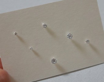 Orecchini a bottone in argento sterling 925 con mini zirconi cubici da 2 mm, 3 mm, 4,5 mm - TSE007