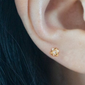 10K Solid Gold Tiny White CZ Star Stud Earrings Real Gold - TGE117
