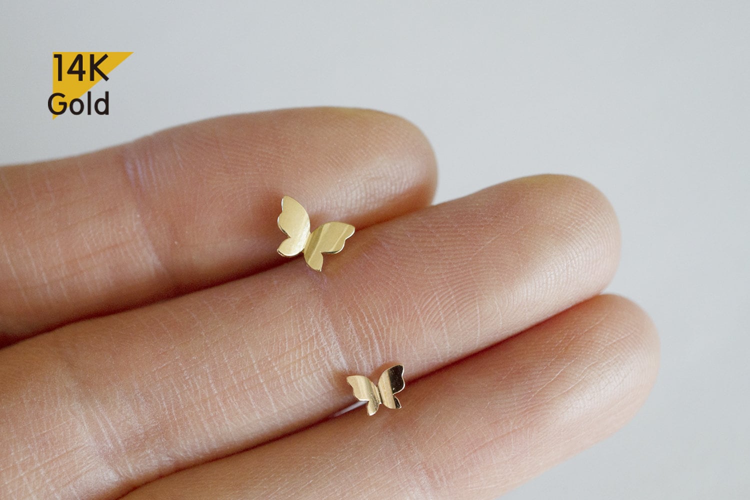 [LLOYD] 韓国ブランド☆14K Gold☆Butterfly piercing 14k Yellow Gold Polished Butterfly Stud Earrings - 14FN5A