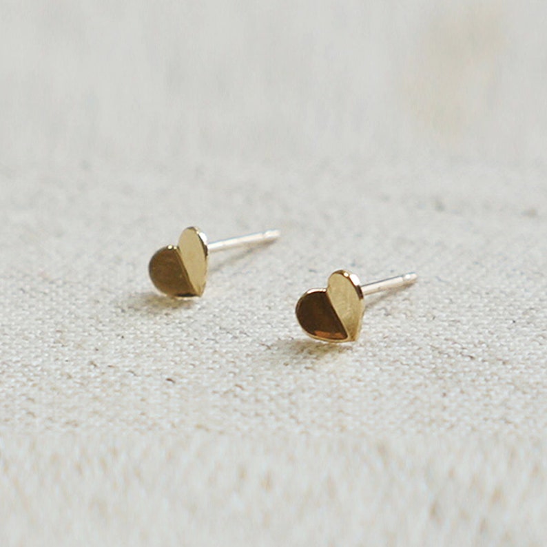 10K Gold tiny folded Heart earrings 10k real Gold solid Gold TG039