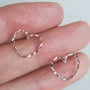 14K Solid Gold Stud Earrings, Shiny Heart, ROSE Gold - TGE41005