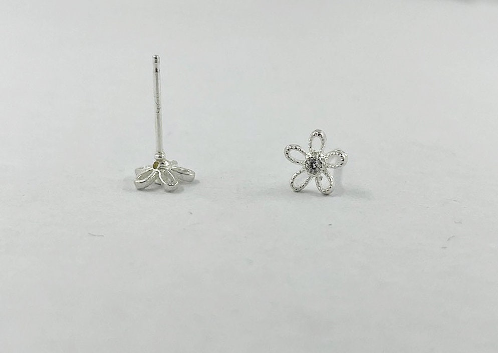 925 Sterling Silver Mini CZ Studs Flower Snow Flake Earrings | Etsy