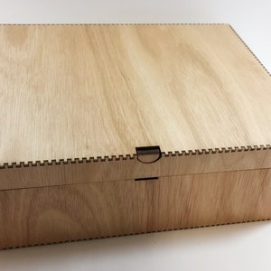 Big Card Cases - agora 2 opções disponíveis! Cartas mais bandejas de fichas OU somente cartas - armazenamento perfeito para jogos de cartas - personalização disponível!