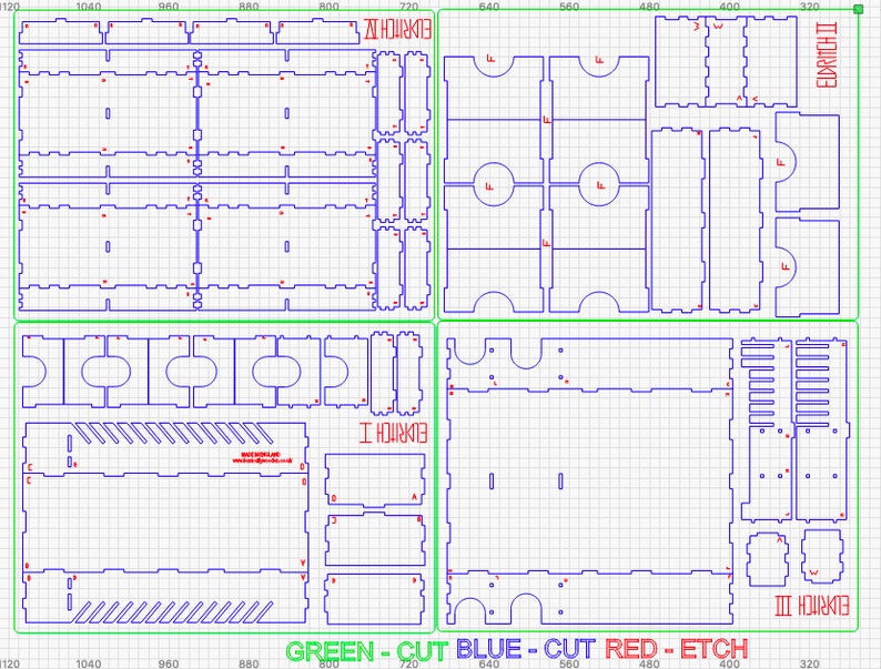 以下が含まれることがあります： ゲームオーガナイザー用の詳細なレーザーカット設計。長方形と曲線の複数のコンポーネントが特徴です。カット、エッチング、組み立ての指示を示すテキストが含まれています。画像は緑、青、赤の線を使用しています。