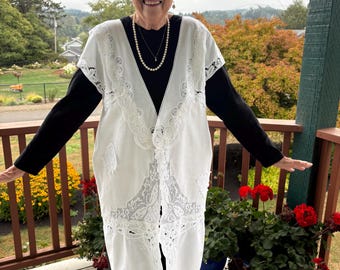 Vintage Lace Duster Coat: Embroidered Boho Kimono Floater - One Size