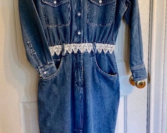 Upcycled Restyled 70s Style Le Lis Denim Jean Dress With Embroidered  Pockets - Etsy
