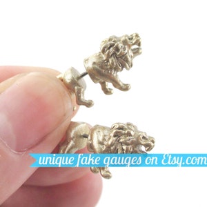 Realistic Lion Shaped Animal Themed Fake Gauge Two Part Earrings in Gold | Unique Faux Ear Gauges