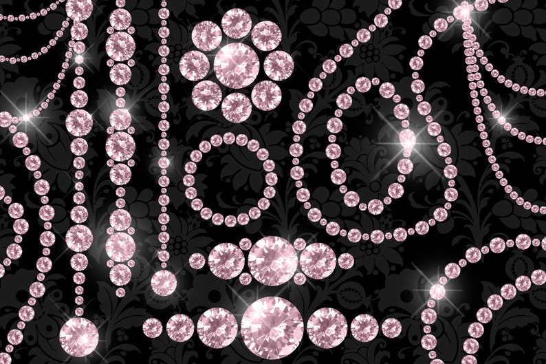 K&ouml;nnte beinhalten: Digitale Illustration von rosa Diamantschmuck vor einem schwarzen floralen Hintergrund. Das Design umfasst Diamantketten, kreisf&ouml;rmige Anordnungen und gr&ouml;&szlig;ere Diamantcluster, alle funkelnd mit Glanzlichtern.