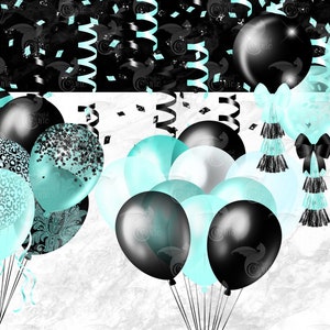 Puede incluir: Una colecci&oacute;n de globos negros y turquesa con confeti y serpentinas. Los globos est&aacute;n atados juntos con una cinta negra y flotan en el aire.
