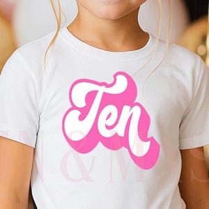 Koszulka na 10 urodziny, retro, urodzinowa, dziewczyna, podwójne cyfry, dziesięć, prezent na 10 urodziny, dziesiąta urodzinowa dziewczyna, 10 urodzinowa dziewczyna, 10 urodzinowe przyjęcie, Groovy