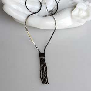 Avon dainty chain fringe necklace 1970s on 16-inch chain