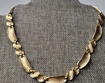 Trifari brushed gold-tone collar necklace, vintage 1980s, 16 inches