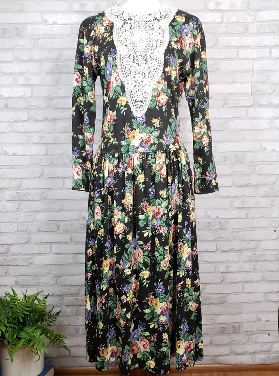 Black floral dress with lace bib size 12 prairie … - image 2