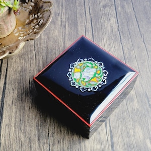 Black lacquerware trinket box, small box with lid, Japanese black lacquer mother of pearl butterfly enamel, vanity accessory
