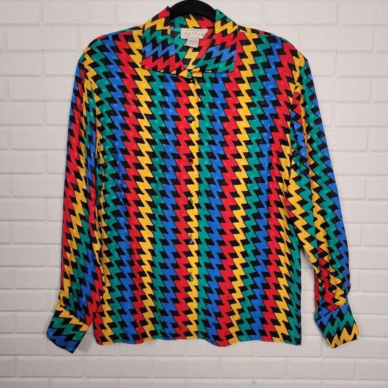 Blusa de seda Adrianna Papell talla 4, con botones delanteros, estilo maximalista y brillante, para oficina imagen 2