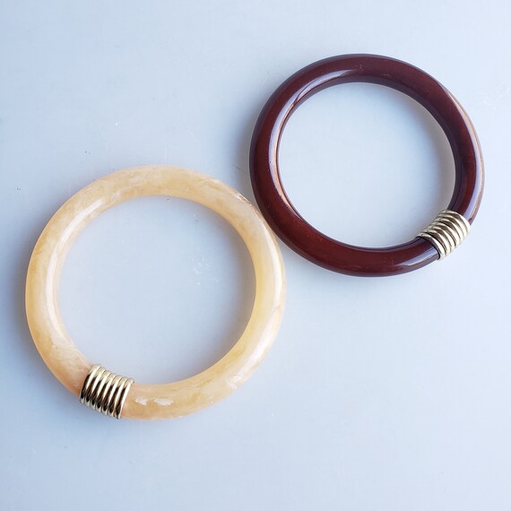 Pair of lucite bangle bracelets wire wrap trim da… - image 2