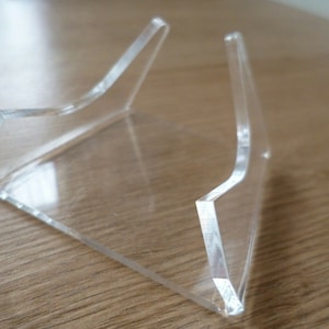 6 Paperweight Display Stands - Clear Acrylic