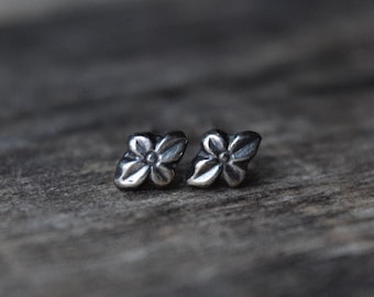 Rustic Silver Floral Stud Earrings, Tiny Flower Studs, Small Studs, Flower Earrings, Art Nouveau, Antique Style, Everyday