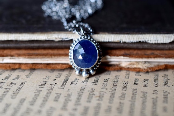 Sterling Silver Blue Sapphire Necklace, Rose Cut Stone, Beaded Border